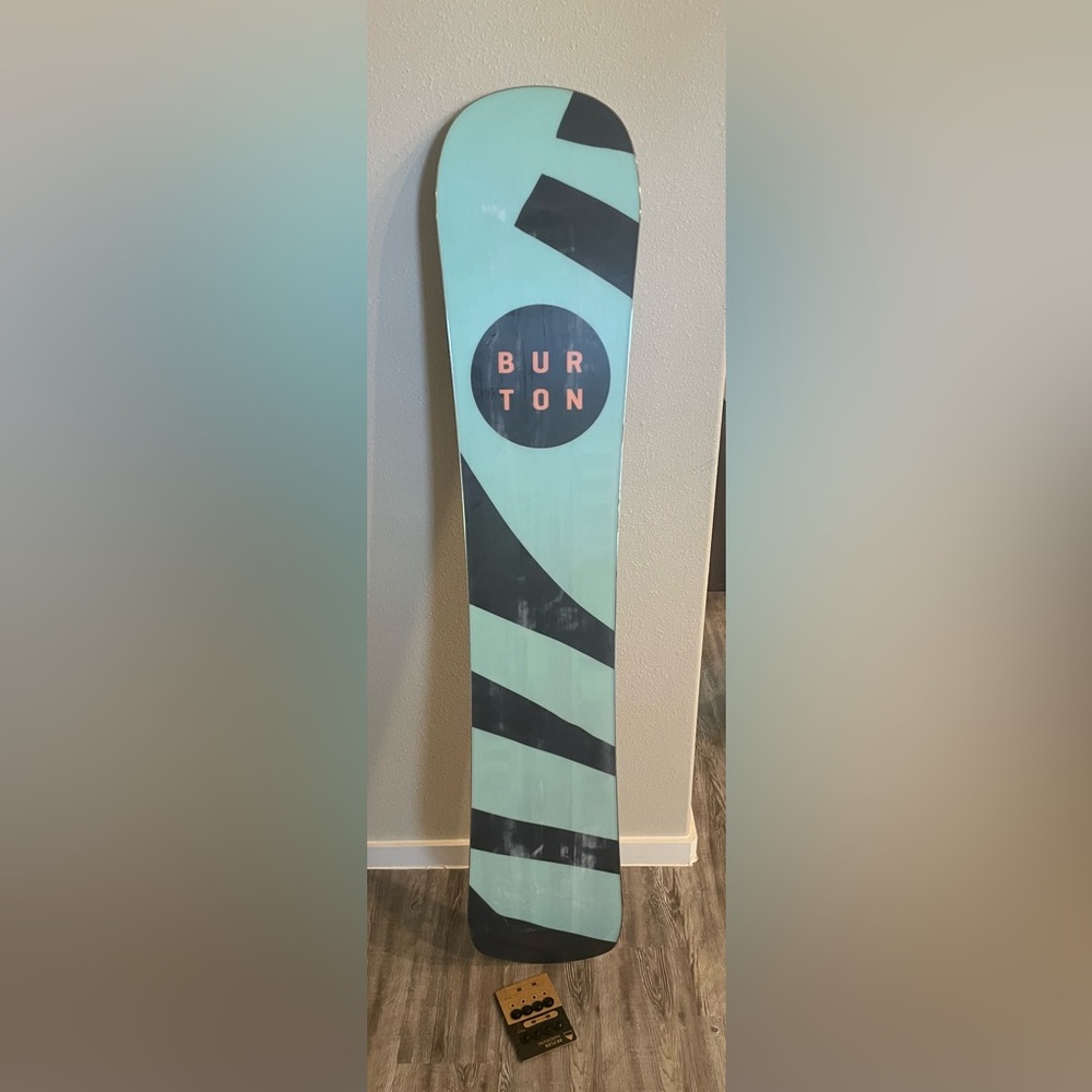 Burton women’s snowboard